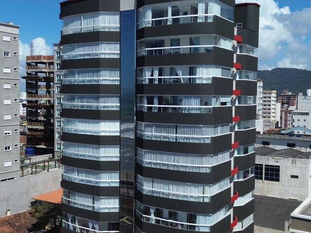 #441 - Apartamento para Venda em Navegantes - SC