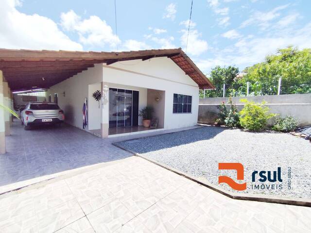 Casa para Venda em Penha - 5